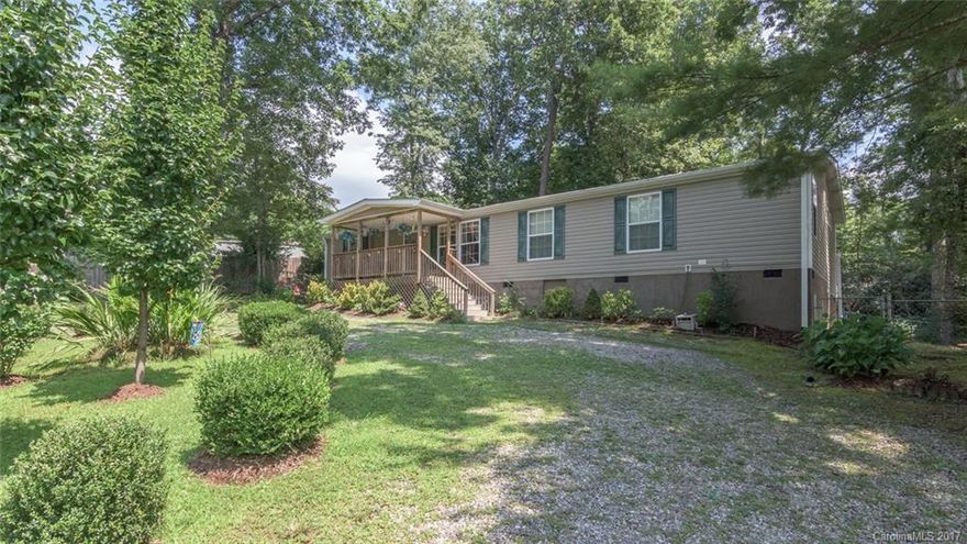 Lovely home in the Fairview community minutes from schools, shopping and everything else. This home is in great shape with a covered front porch, tons of parking, an outbuilding, and a huge fenced yard perfect for frolicking around. Vaulted ceilings, an open kitchen and two living rooms accent this beautiful home. Come see!