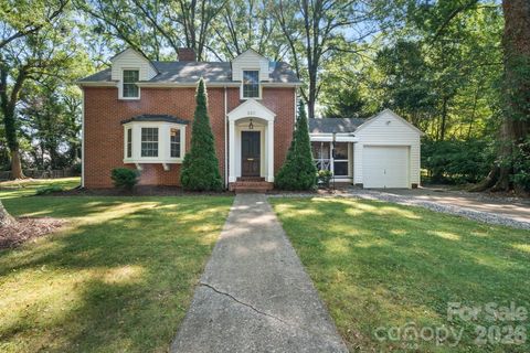 530 7th Street NW Hickory NC 28601