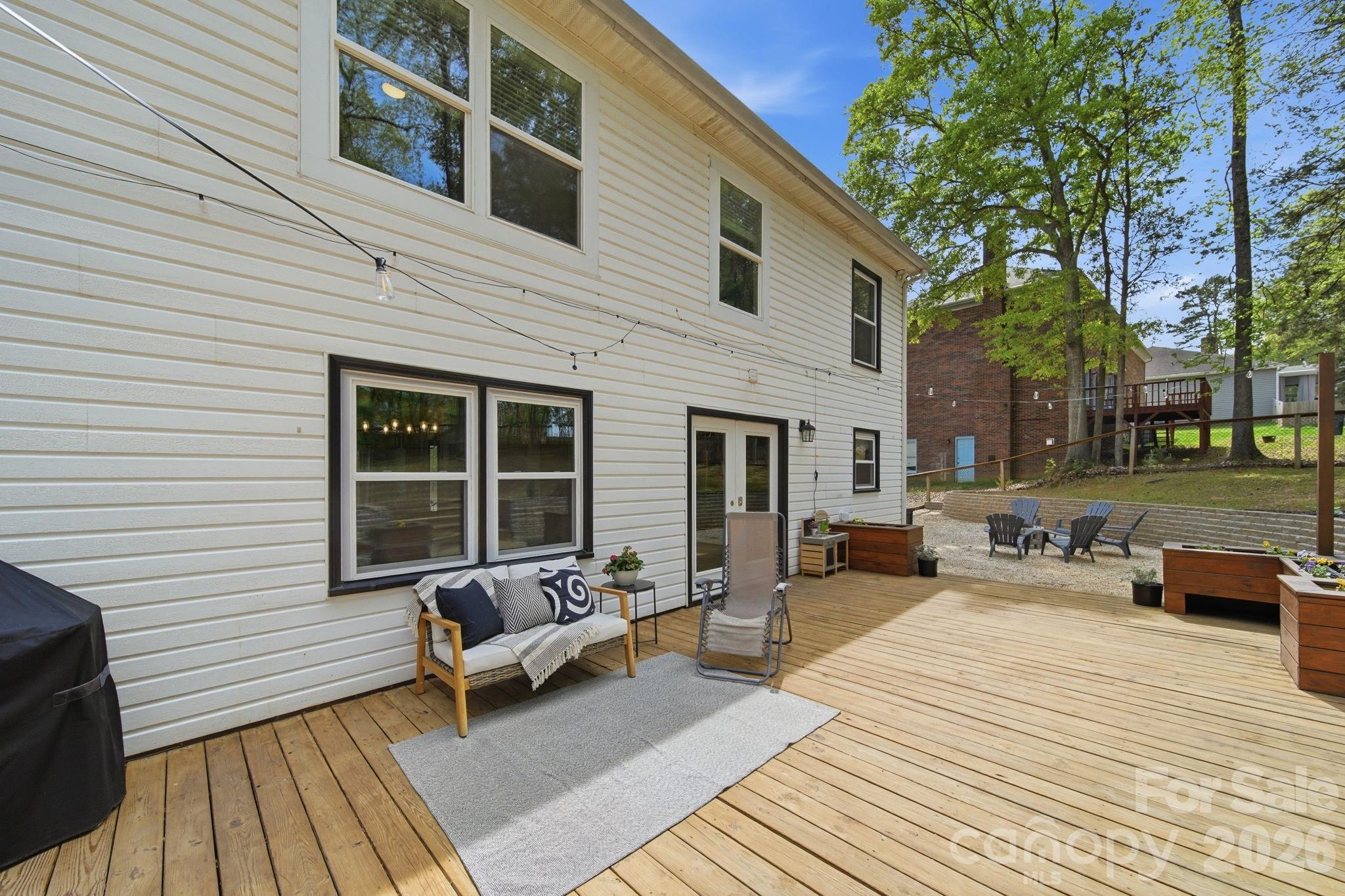 10218 Rougemont Lane