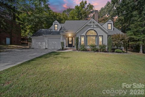 Photo of 10218 Rougemont Lane, Charlotte, NC 28277 (MLS # 4365524)