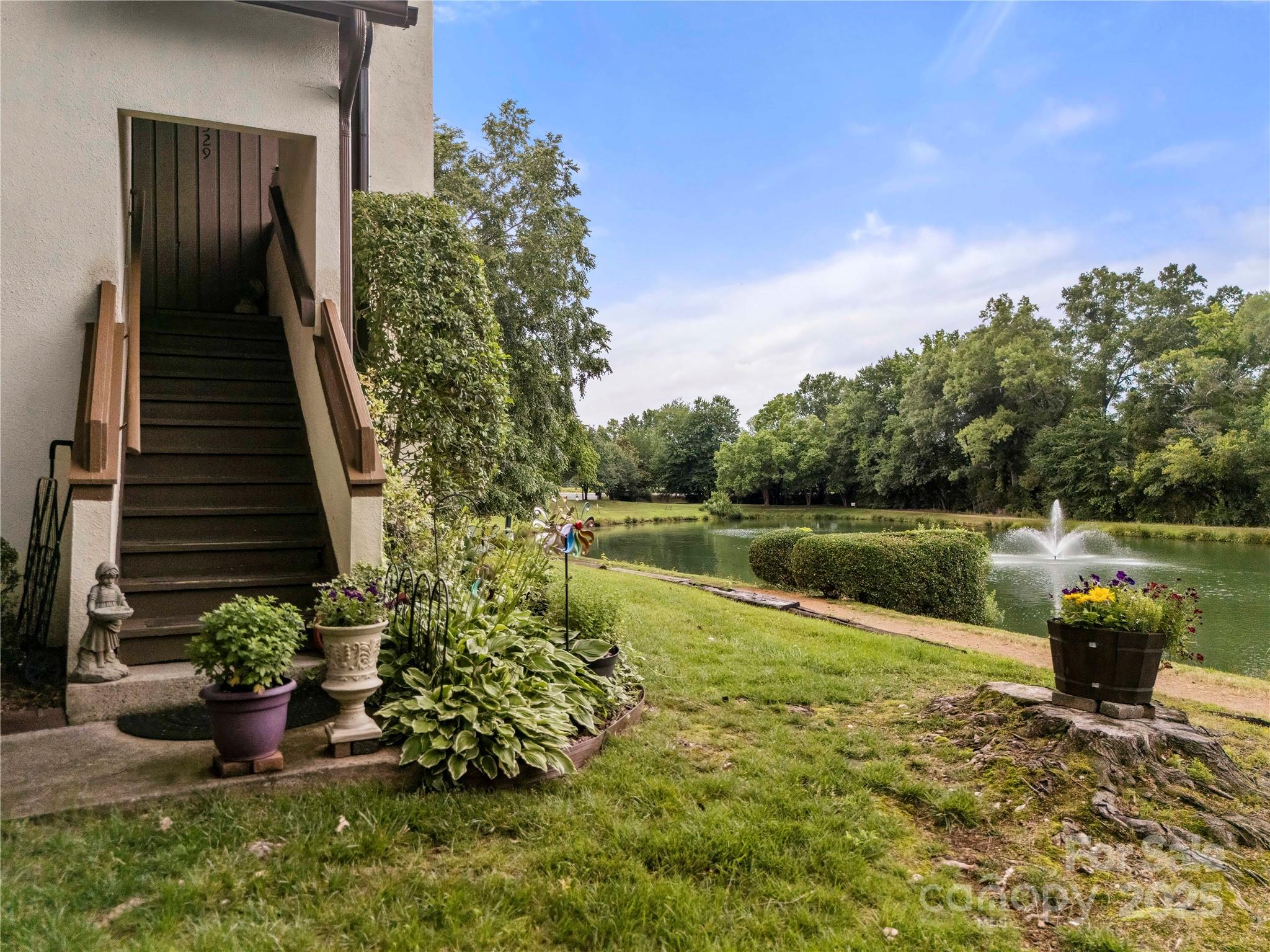 7329 Winery Lane