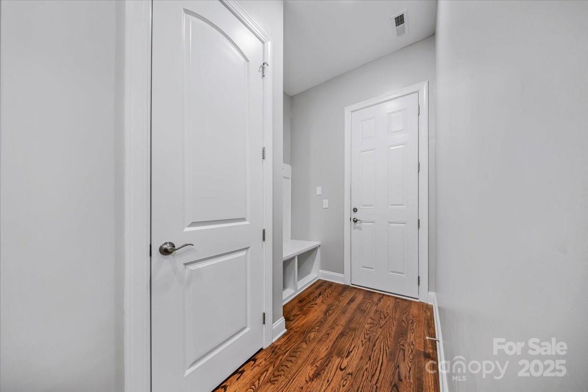 Barber Rock - Residential