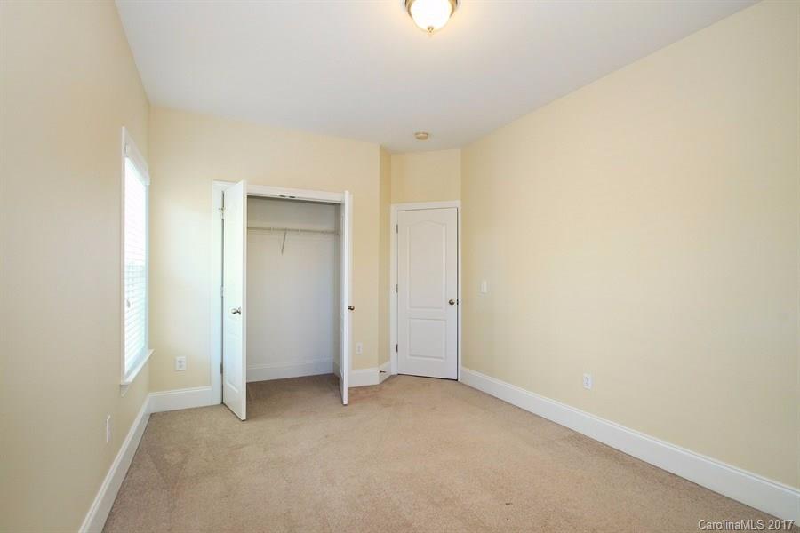 Chestnut Oaks - Residential Lease