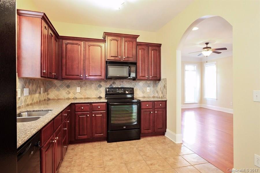 Chestnut Oaks - Residential Lease