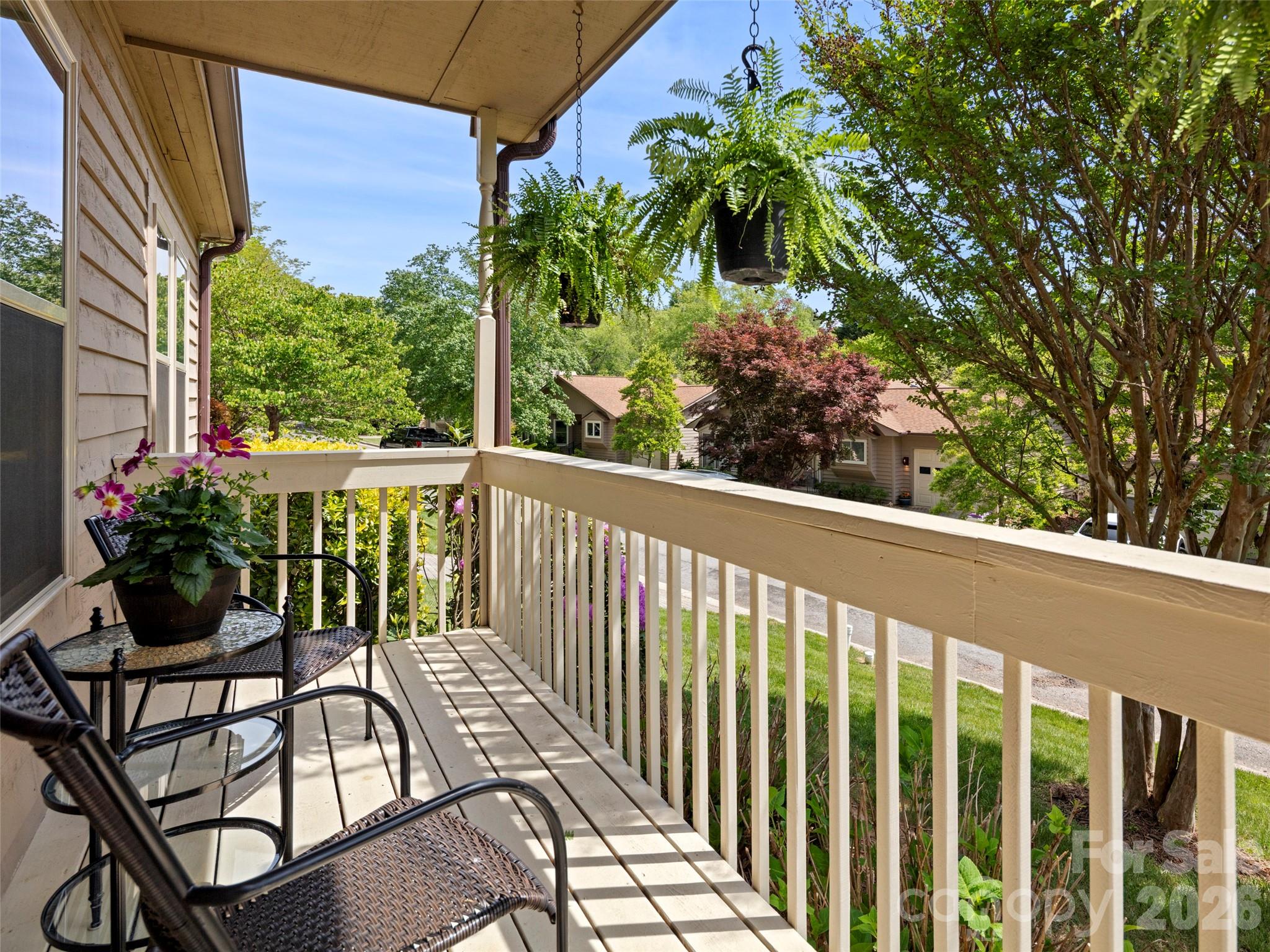 1 Hedgerose Court B