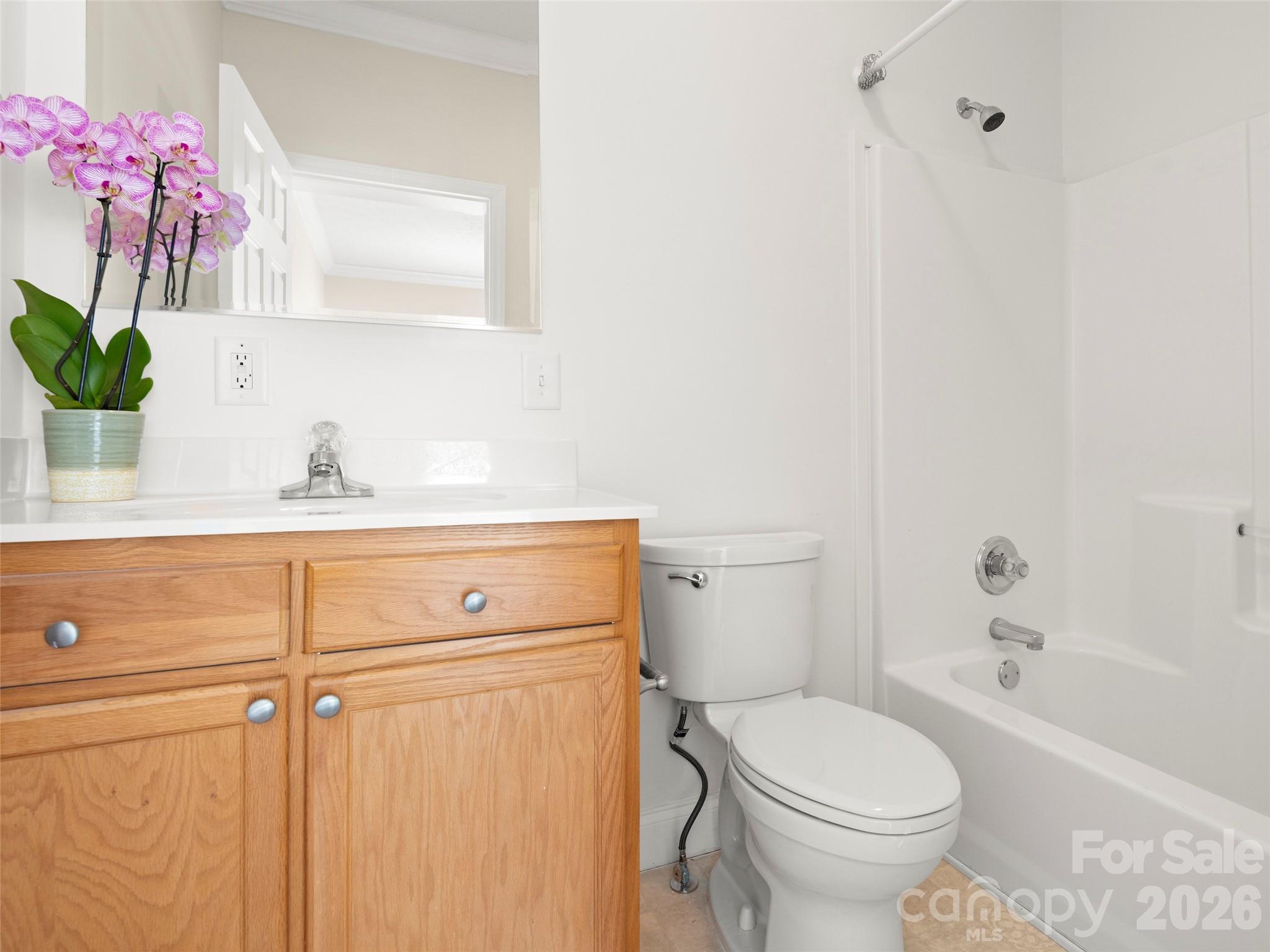 1 Hedgerose Court B