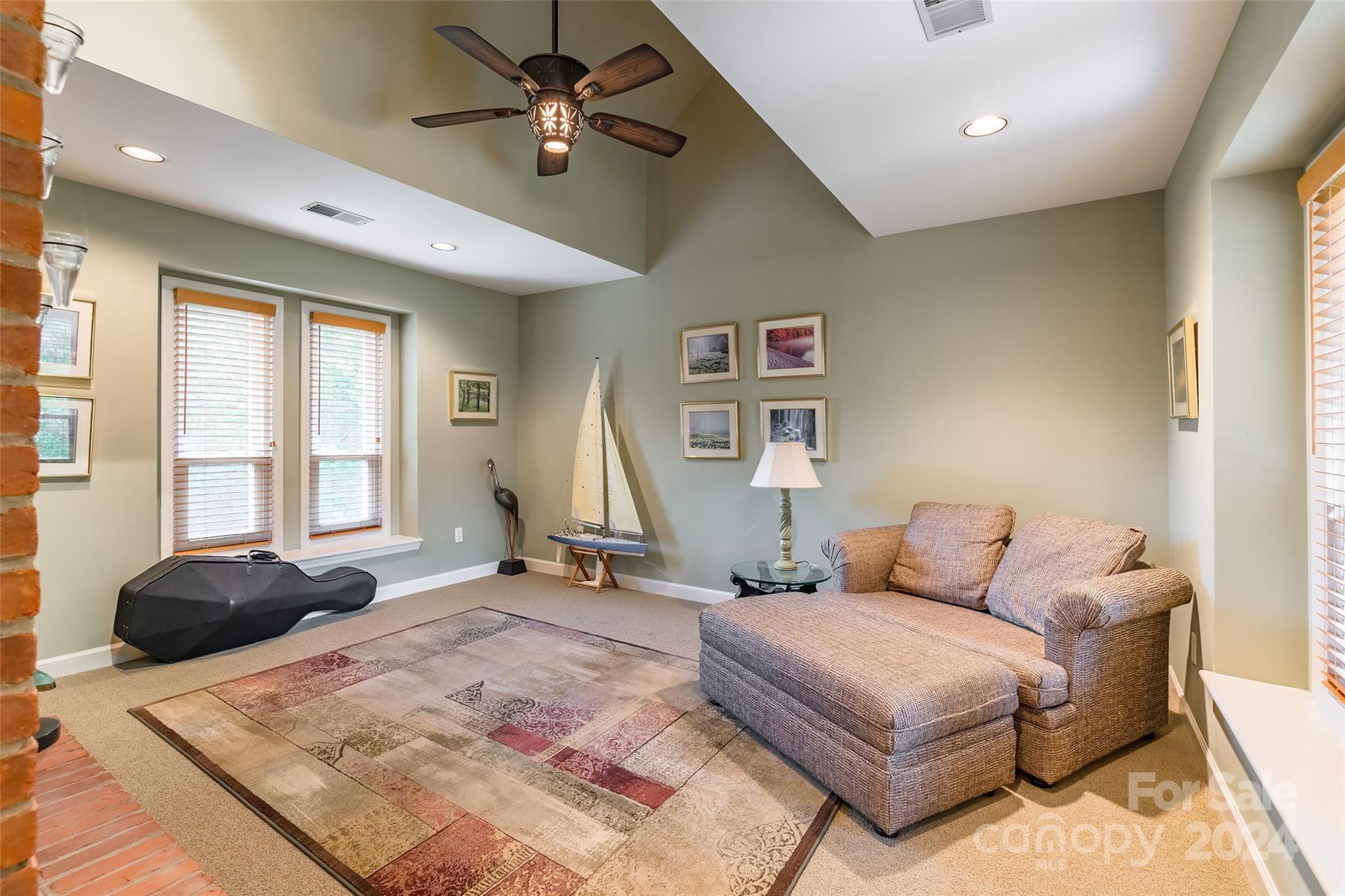 Huntington - Residential