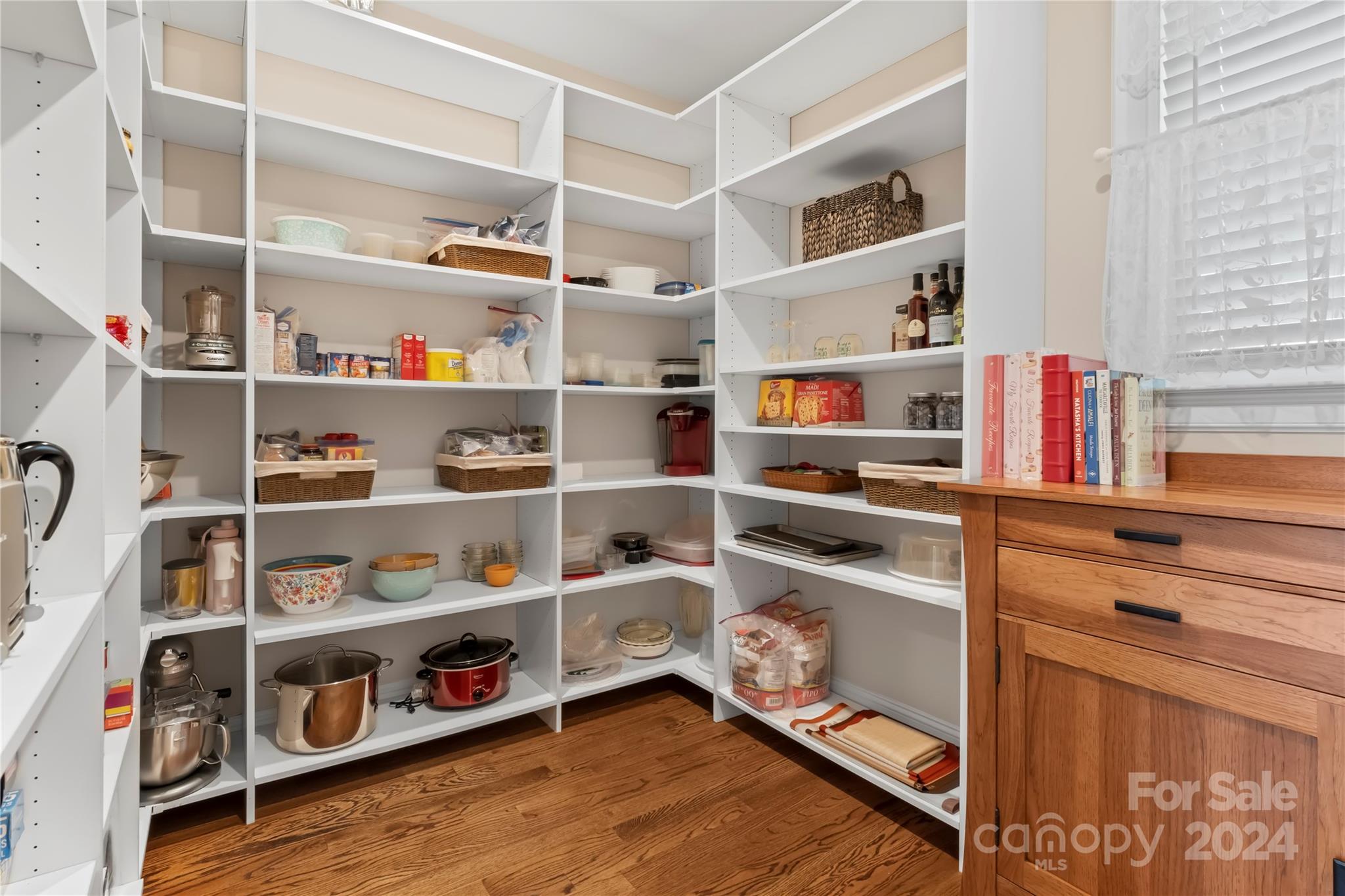 Davidson Pond - Residential