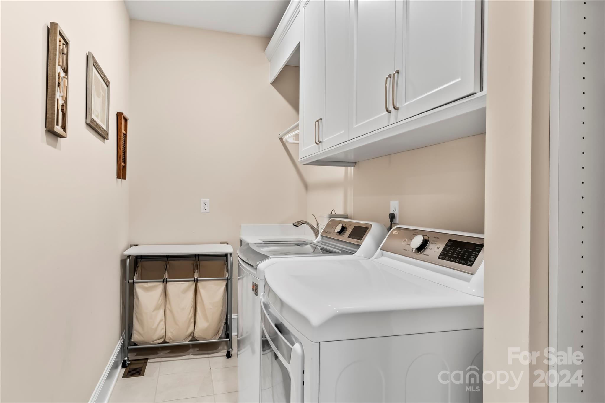 Davidson Pond - Residential