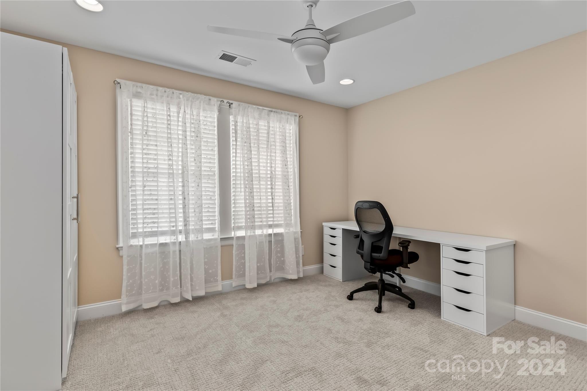 Davidson Pond - Residential