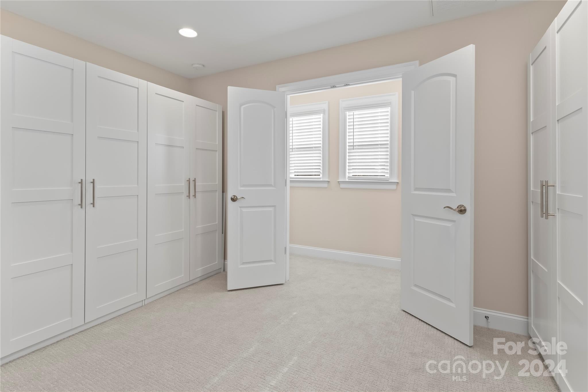 Davidson Pond - Residential