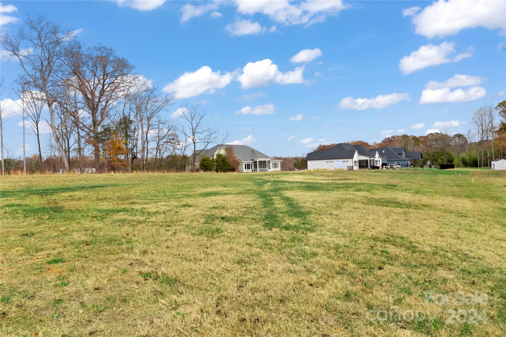 Davidson Pond - Residential