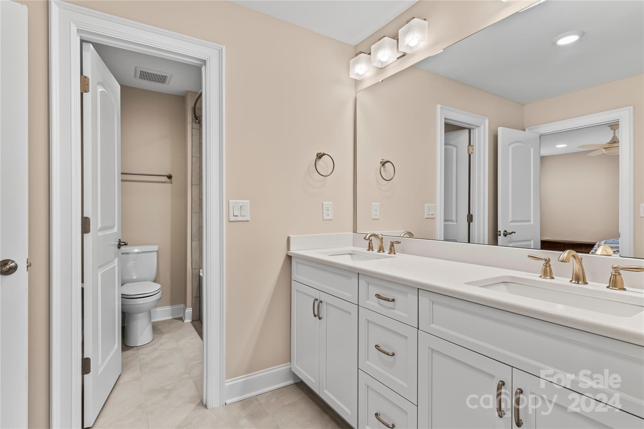 Davidson Pond - Residential