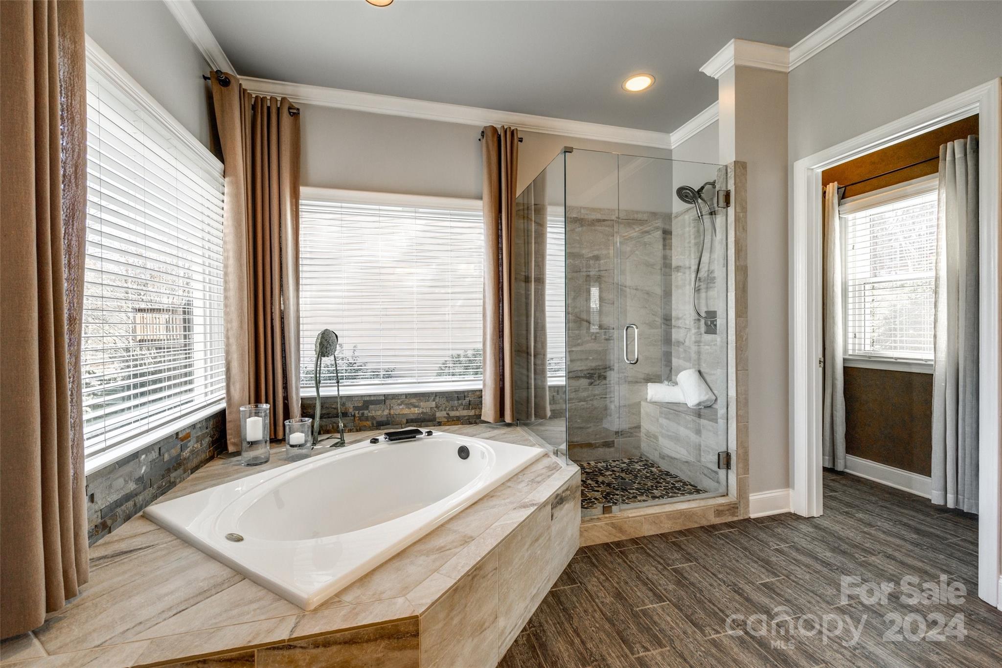 Thornhill - Residential