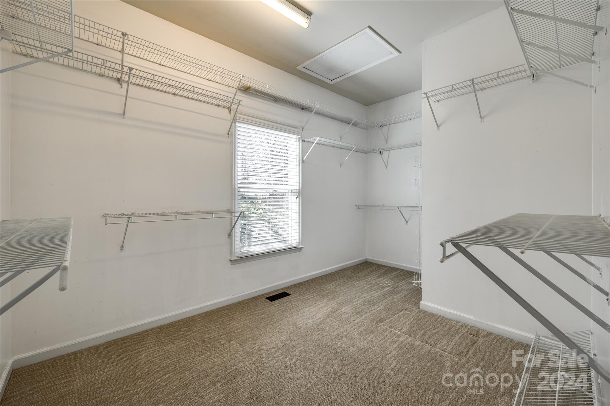 Thornhill - Residential