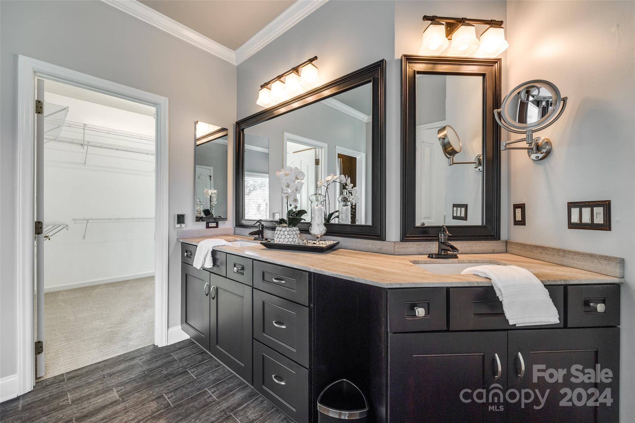 Thornhill - Residential