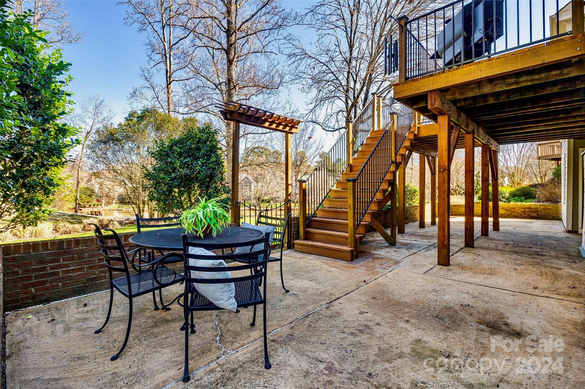 Thornhill - Residential