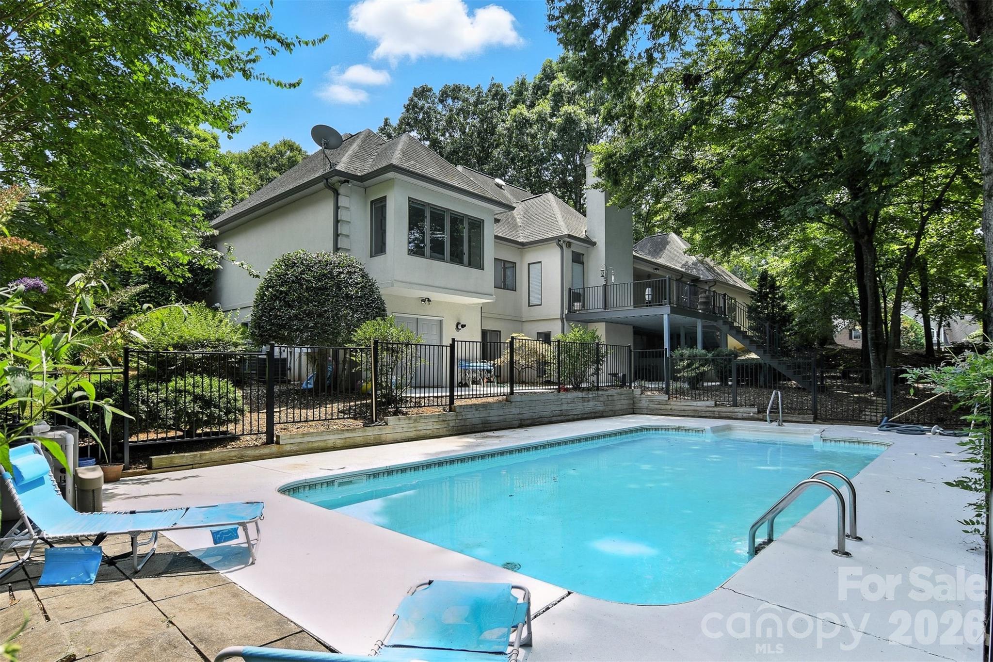 Old River Trails - Residential