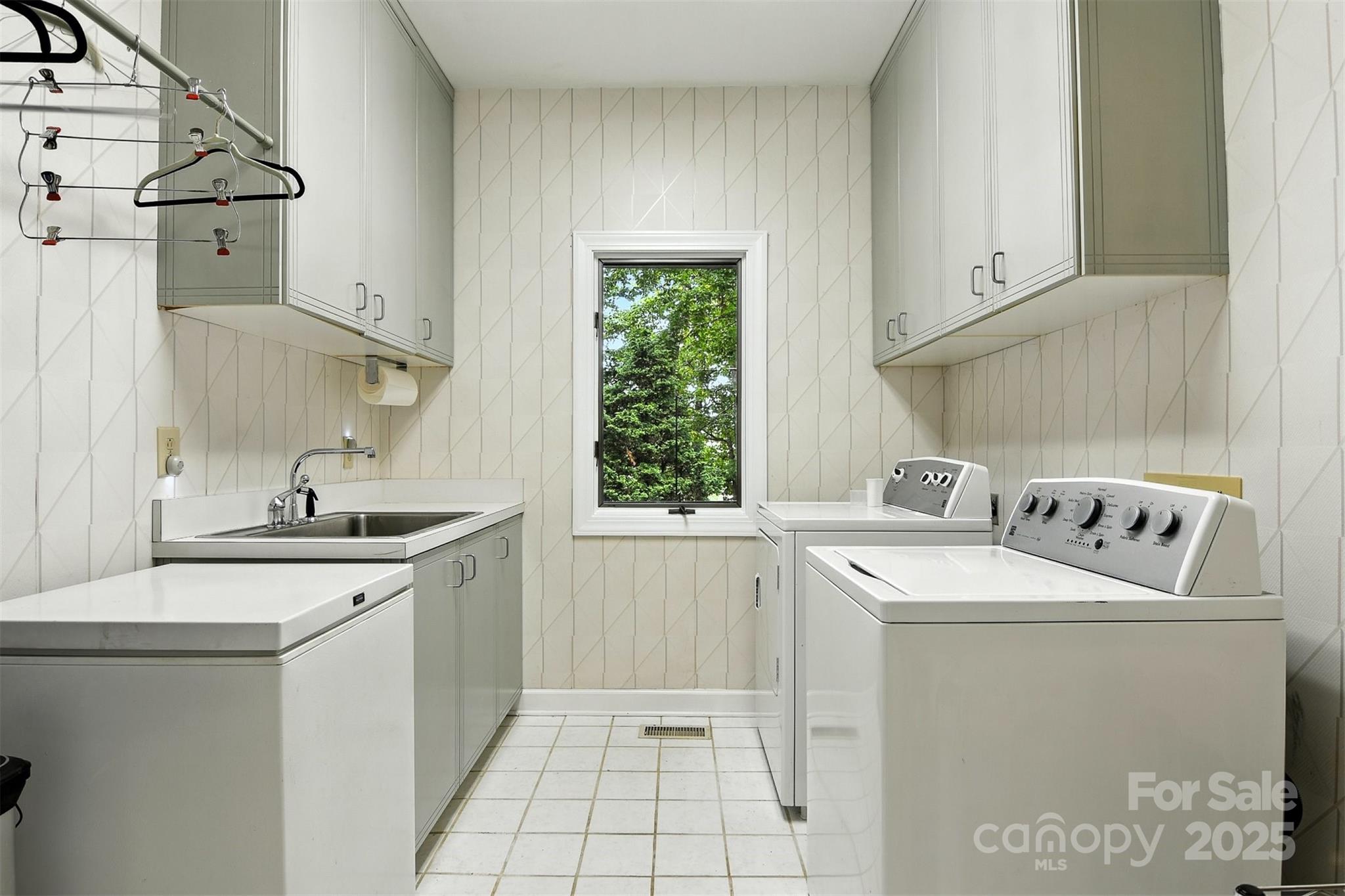 Old River Trails - Residential