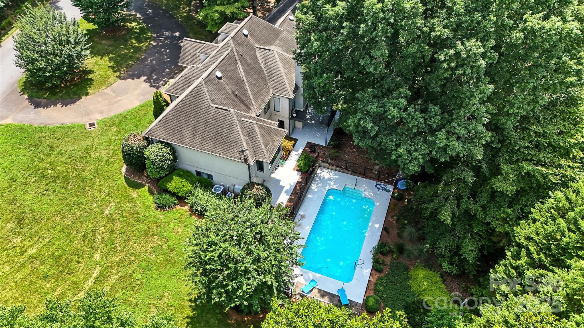 Old River Trails - Residential