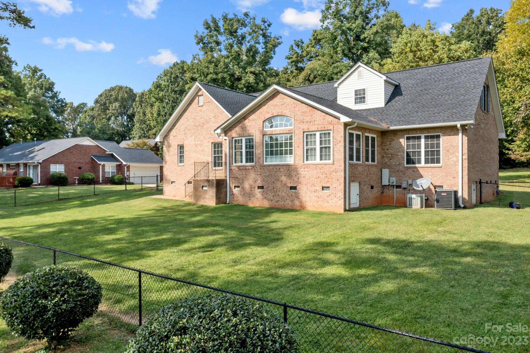 Corbin Hills - Residential