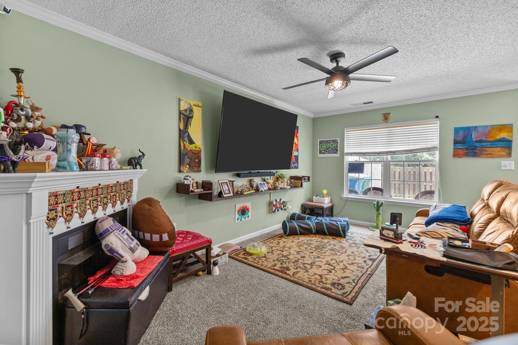 816 Pelican Bay Drive