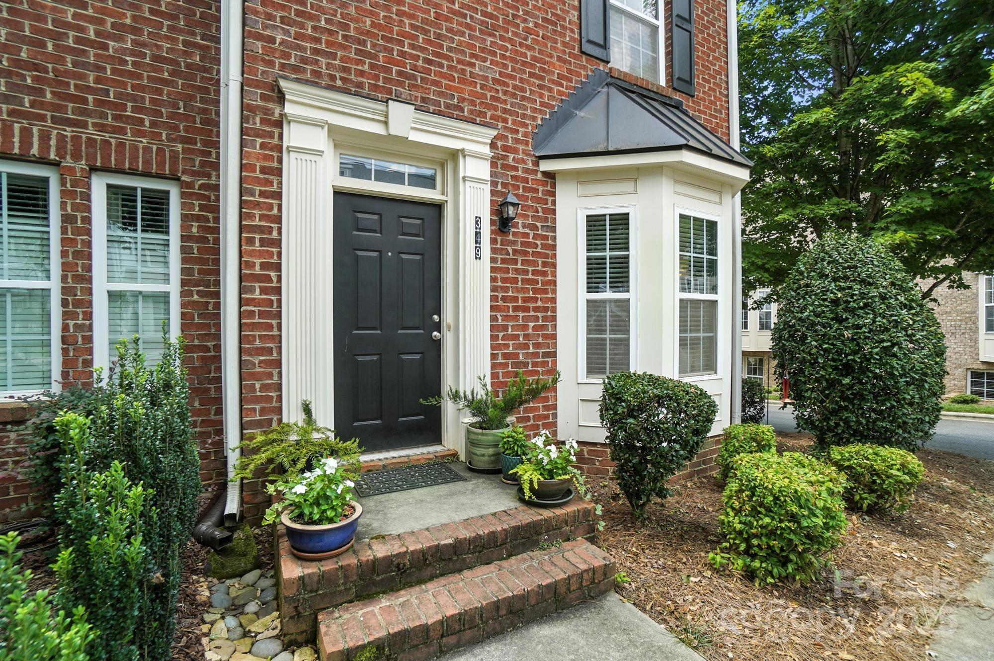 349 Armour Street