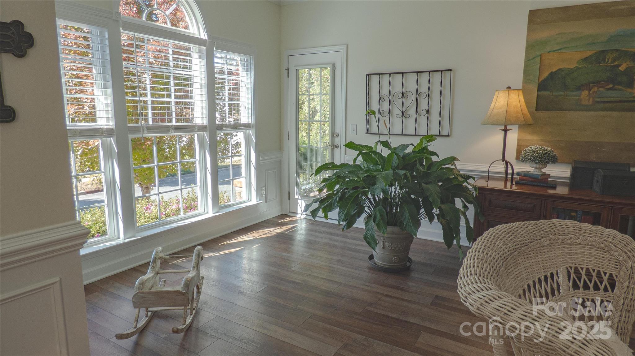 9818 Sky Vista Drive