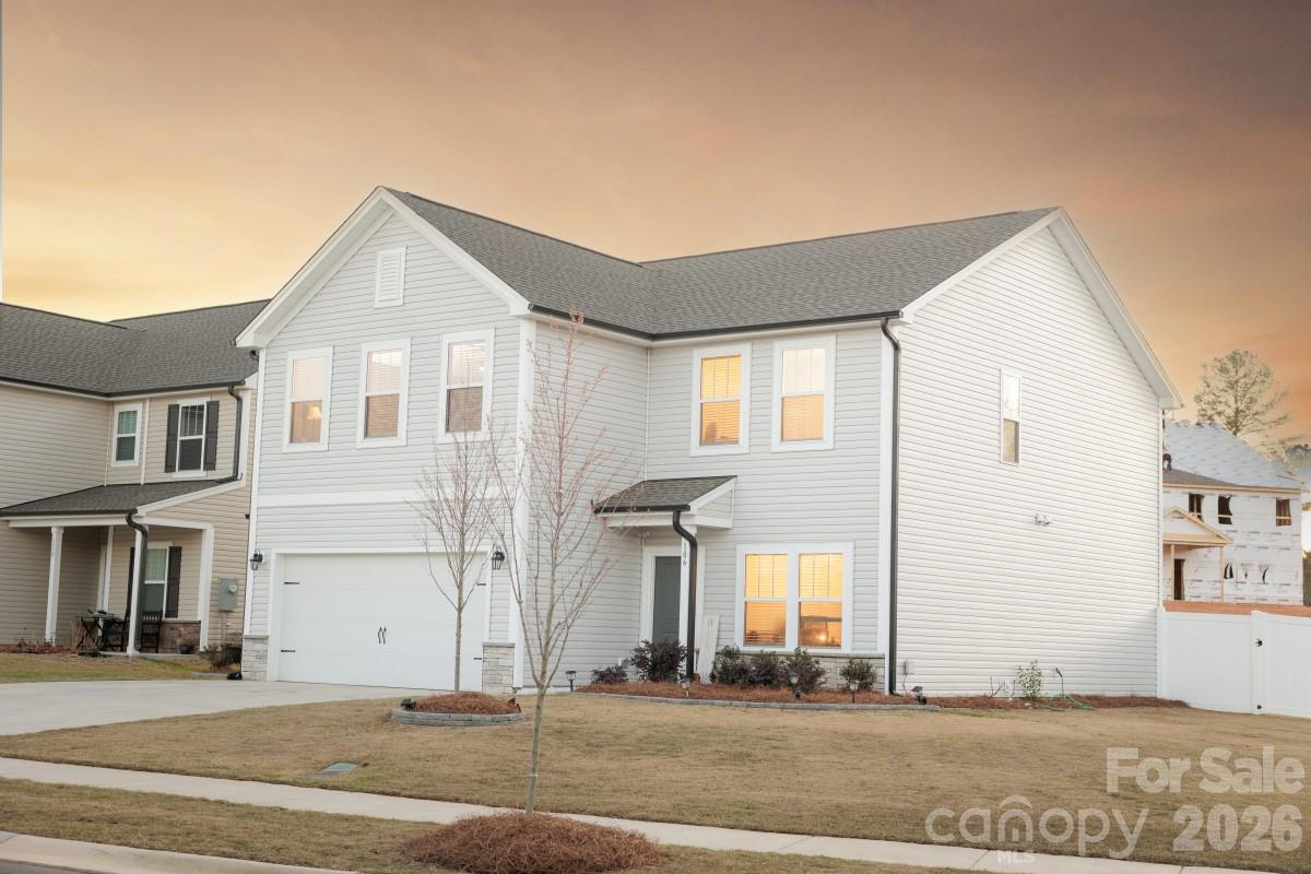 106 Stonewater Drive