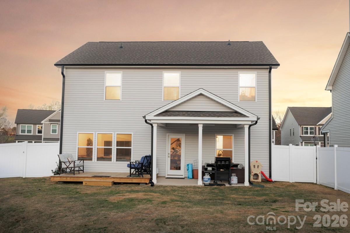 106 Stonewater Drive