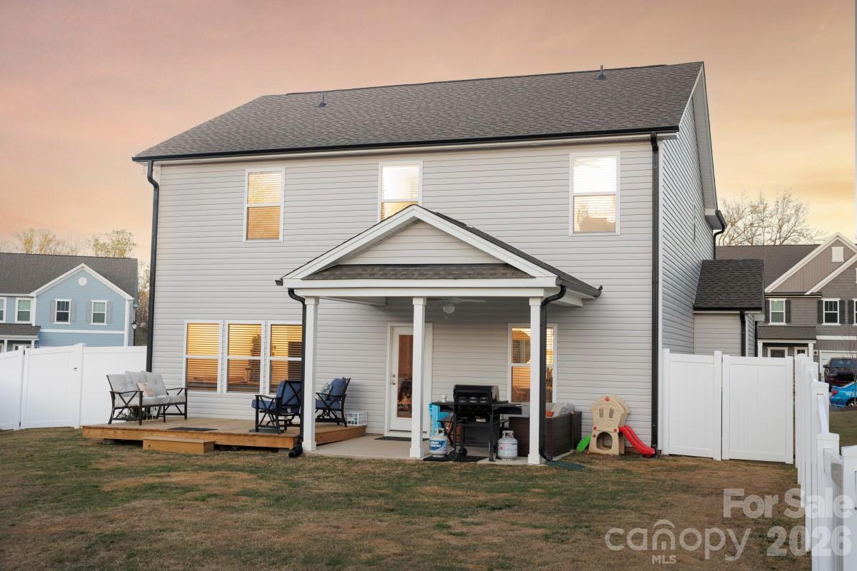 106 Stonewater Drive