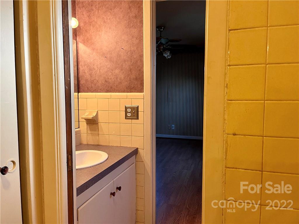 Woodland Acres - Residential