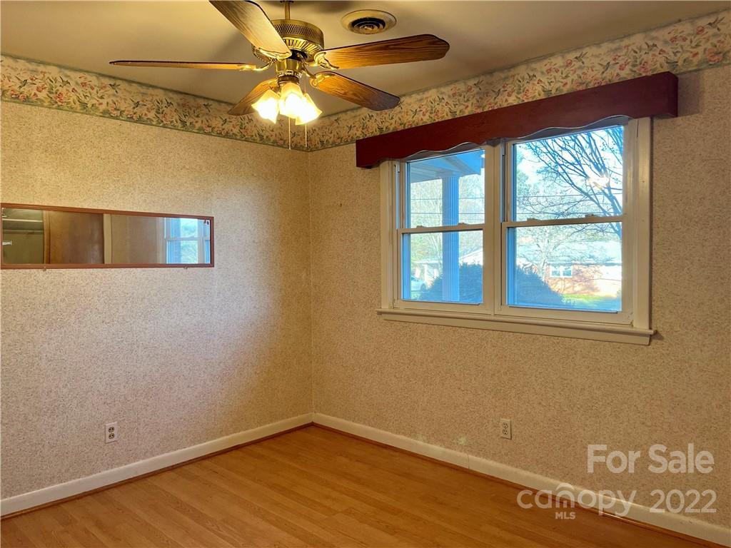 Woodland Acres - Residential