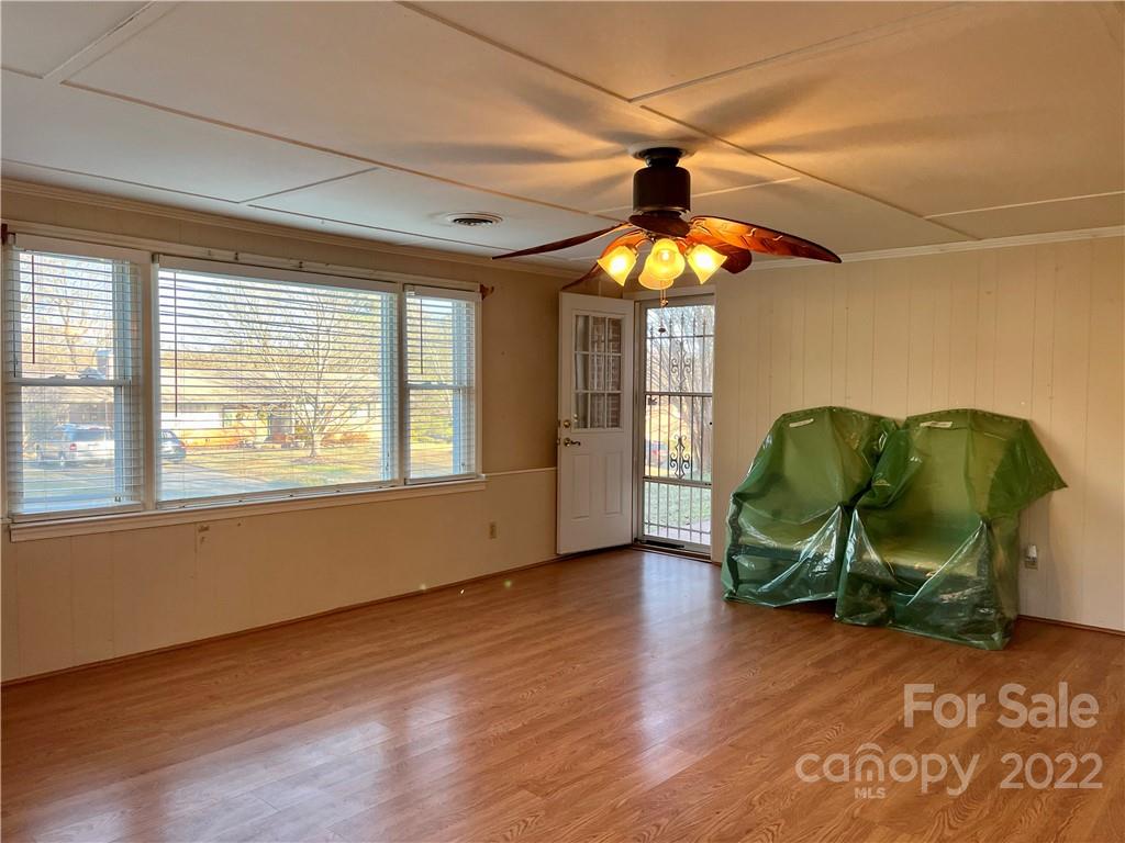 Woodland Acres - Residential