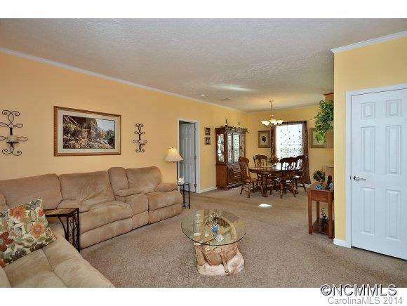 Pilot Mountain Estates - Residential