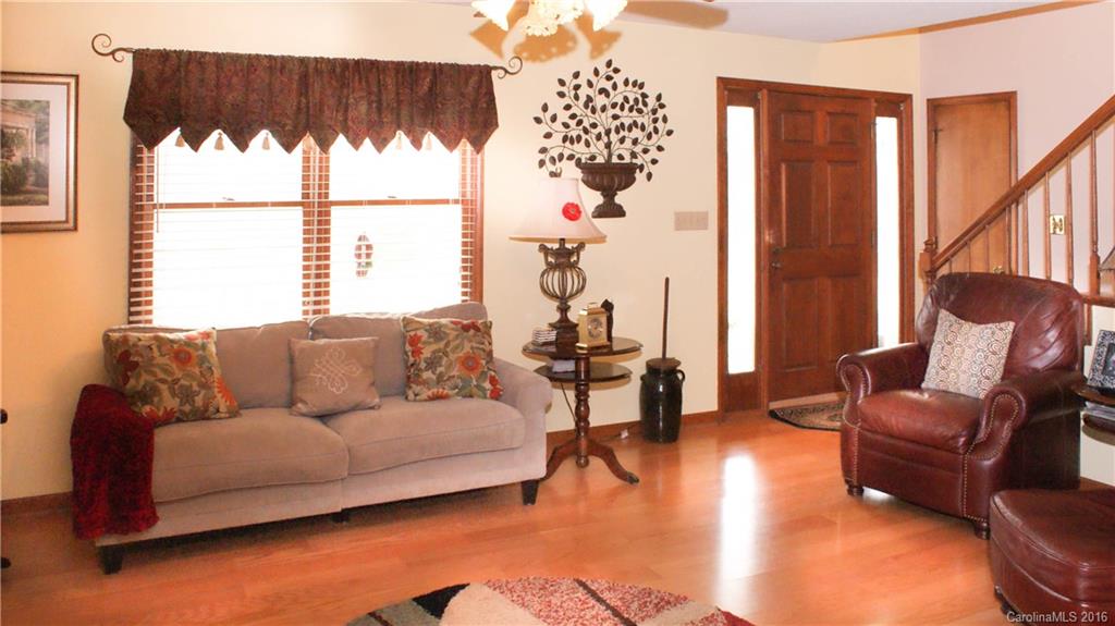 Cameron Acres - Residential