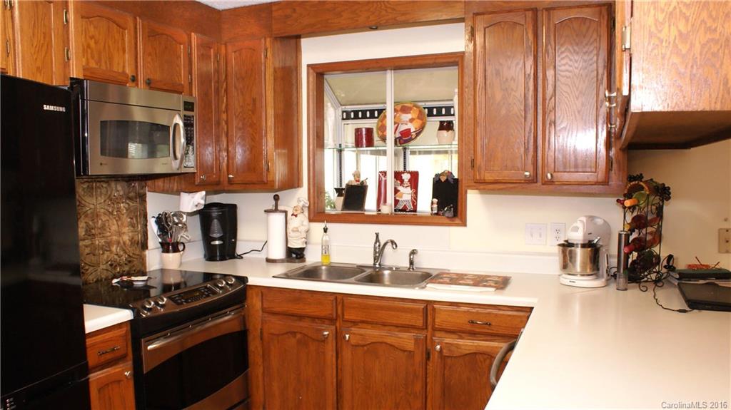 Cameron Acres - Residential