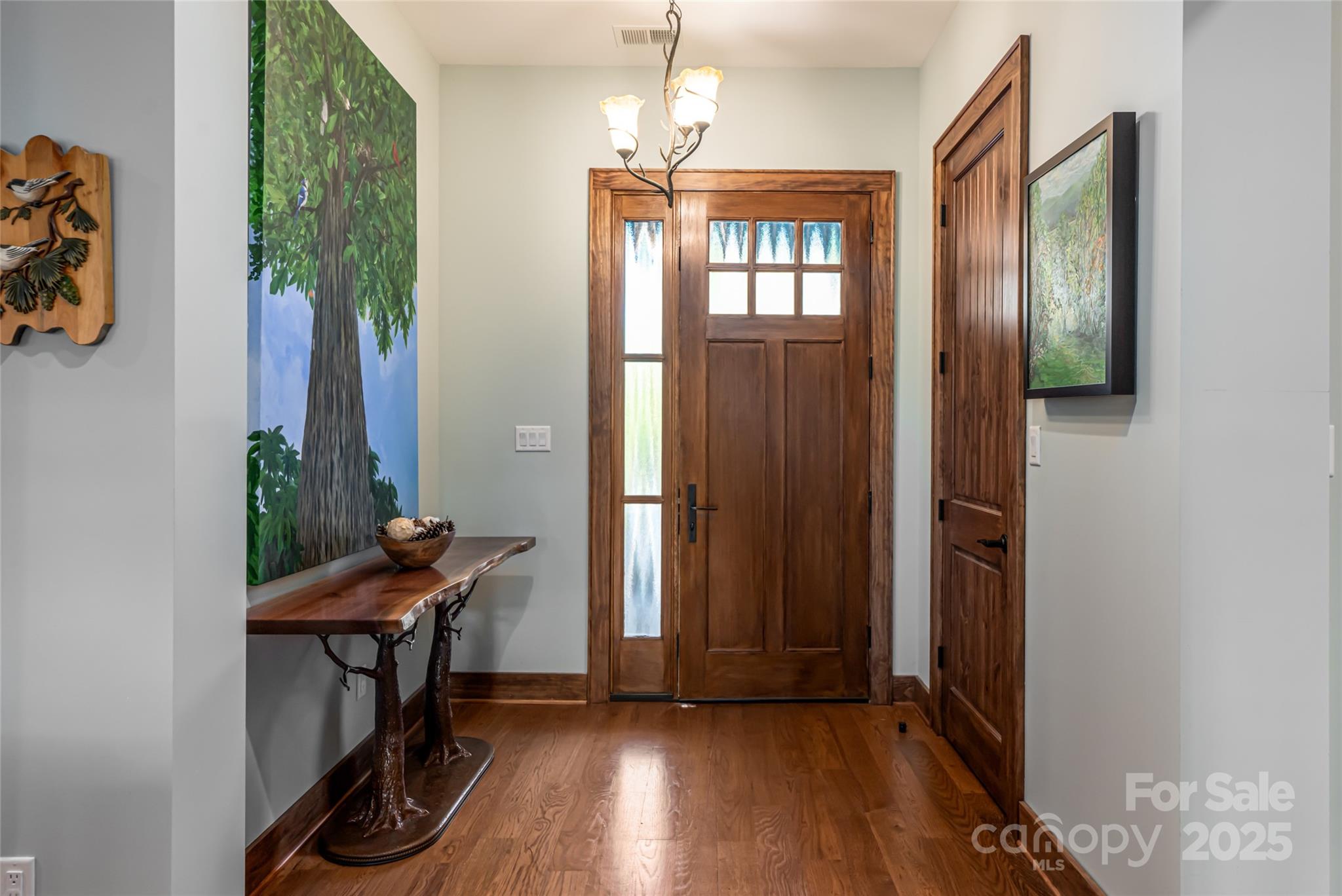 50 Hallett Court