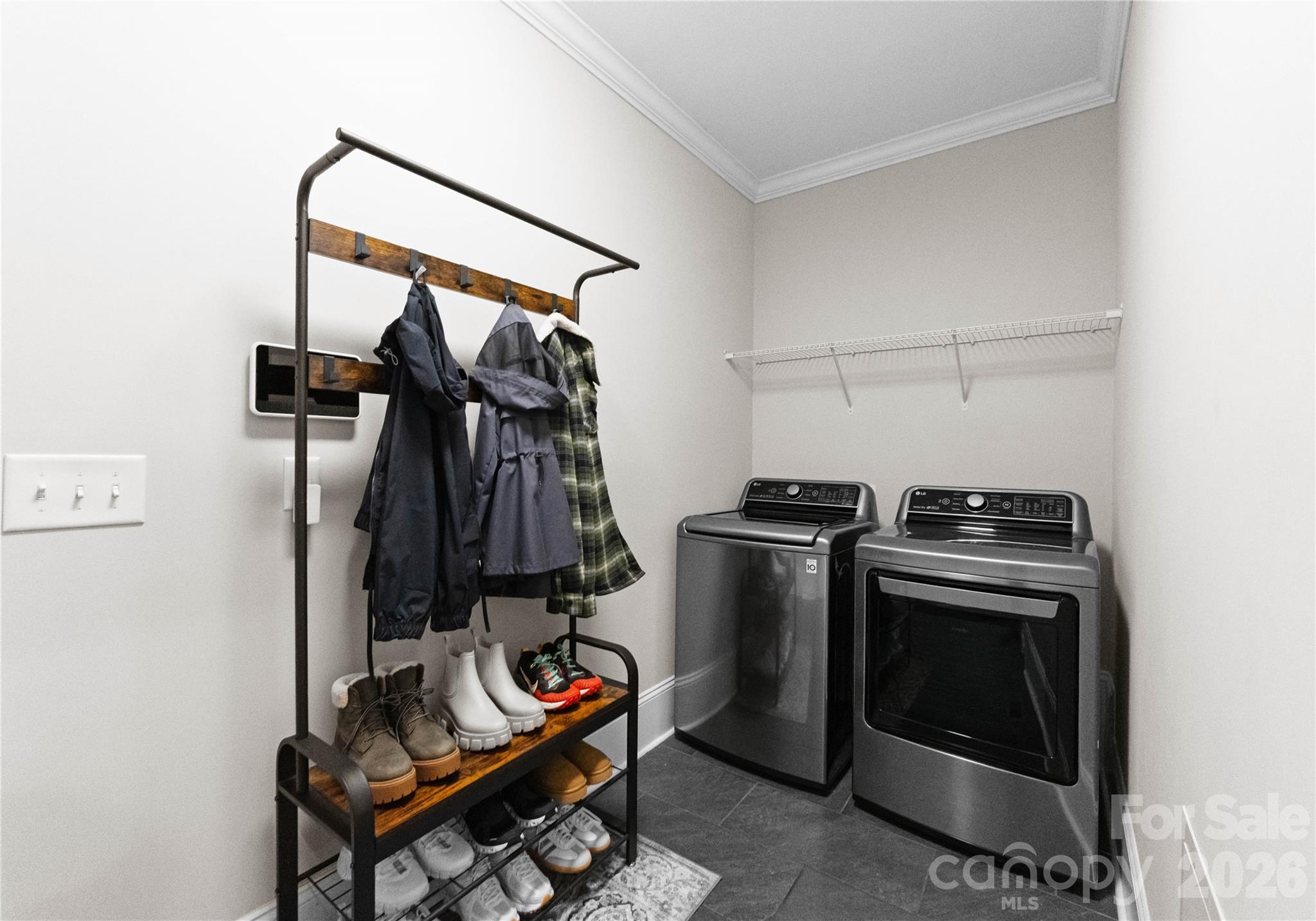 Camp Green - Residential