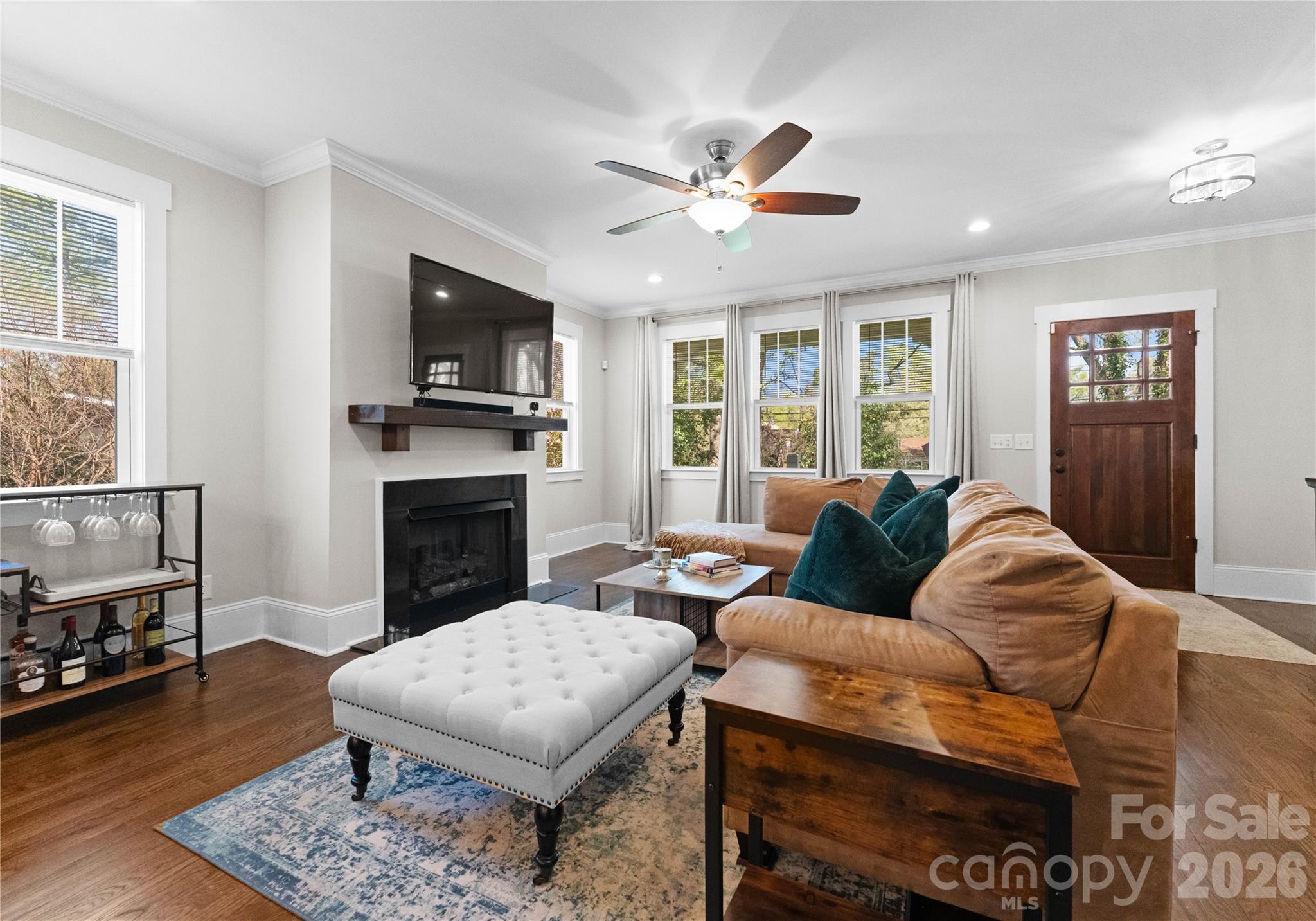 2502 Greenland Avenue