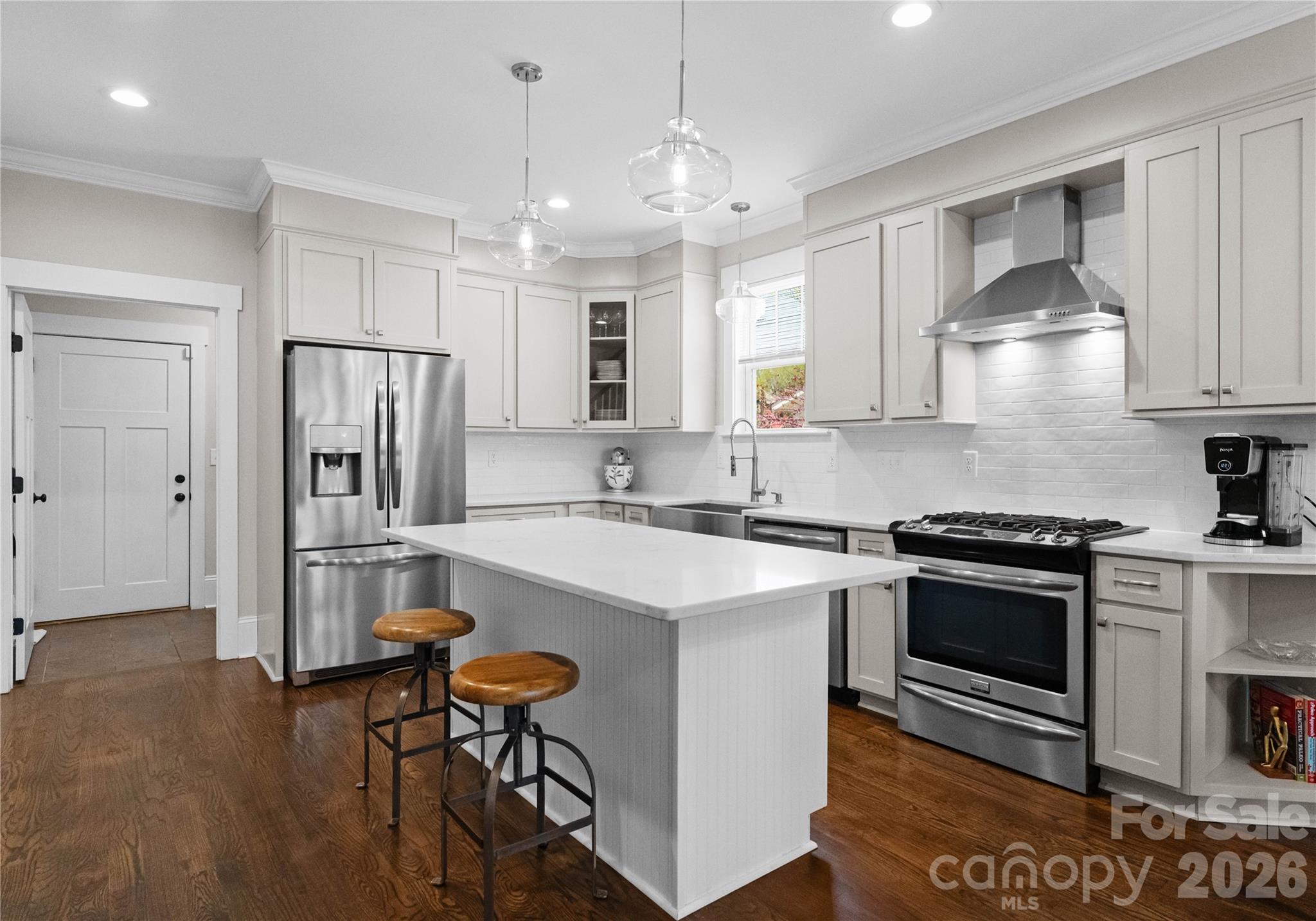 Camp Green - Residential