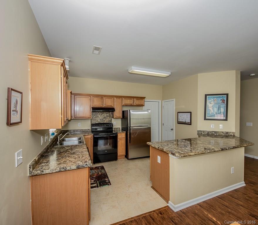 Old Stone Crossing - Residential