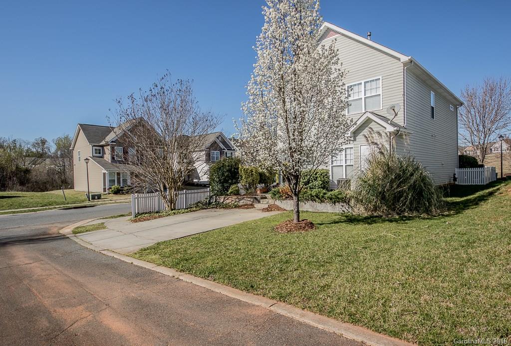 Old Stone Crossing - Residential