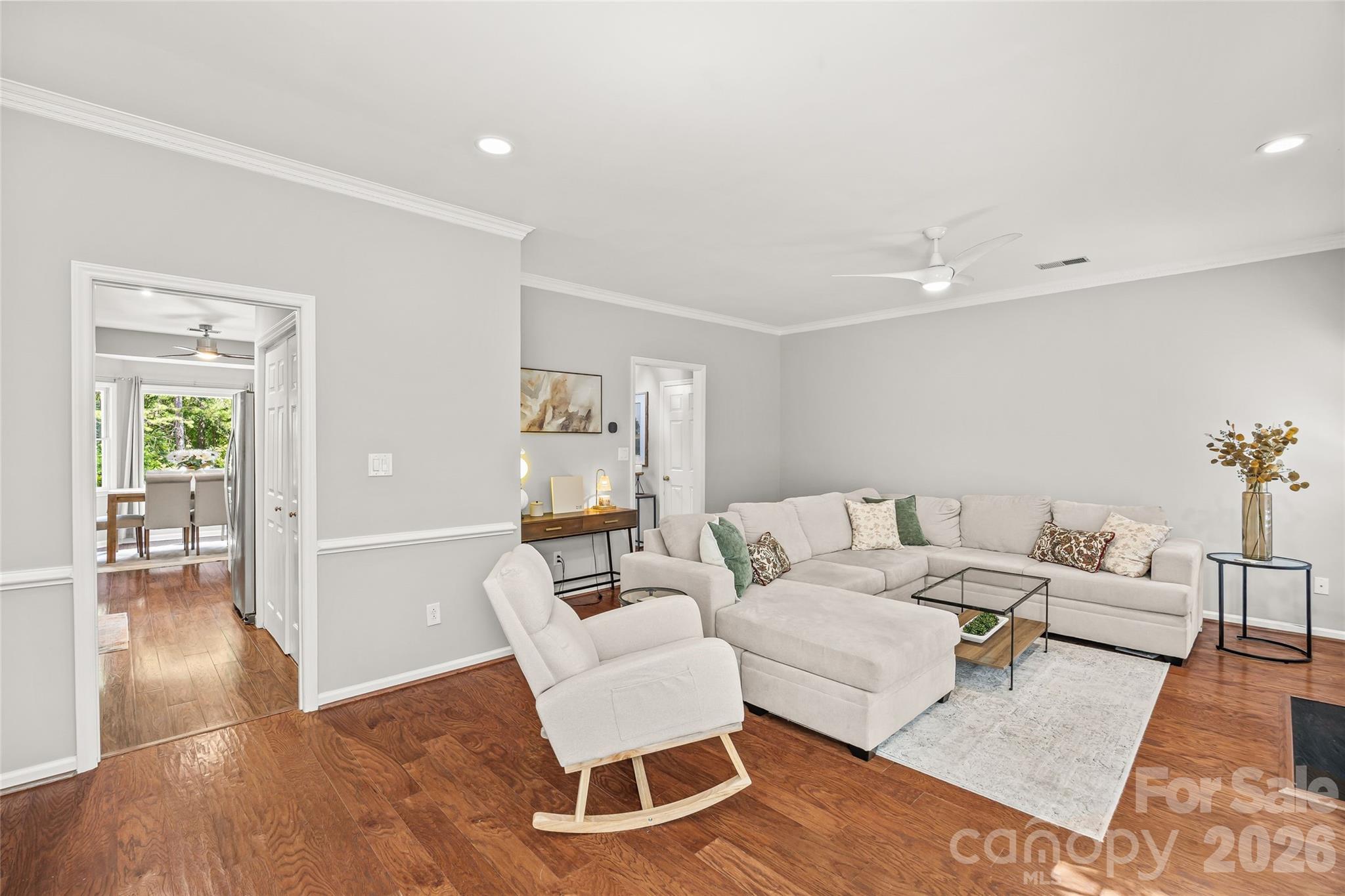 5933 Fitzwilliams Lane