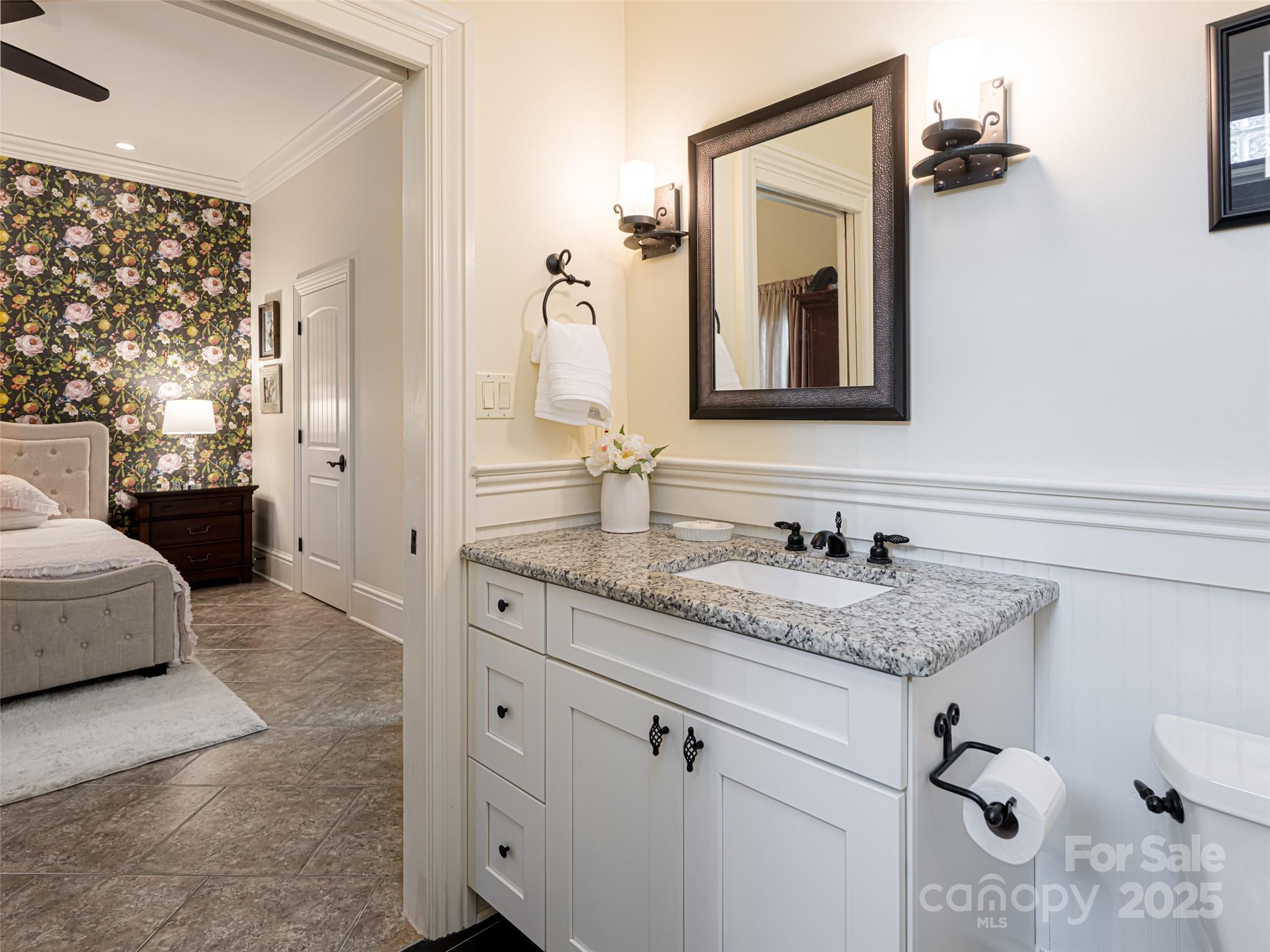 Biltmore Lake - Residential