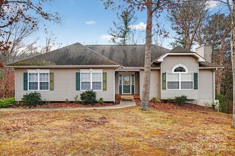 Photo of 2 Strawberry Lane, Weaverville, NC 28787 (MLS # 4328554)