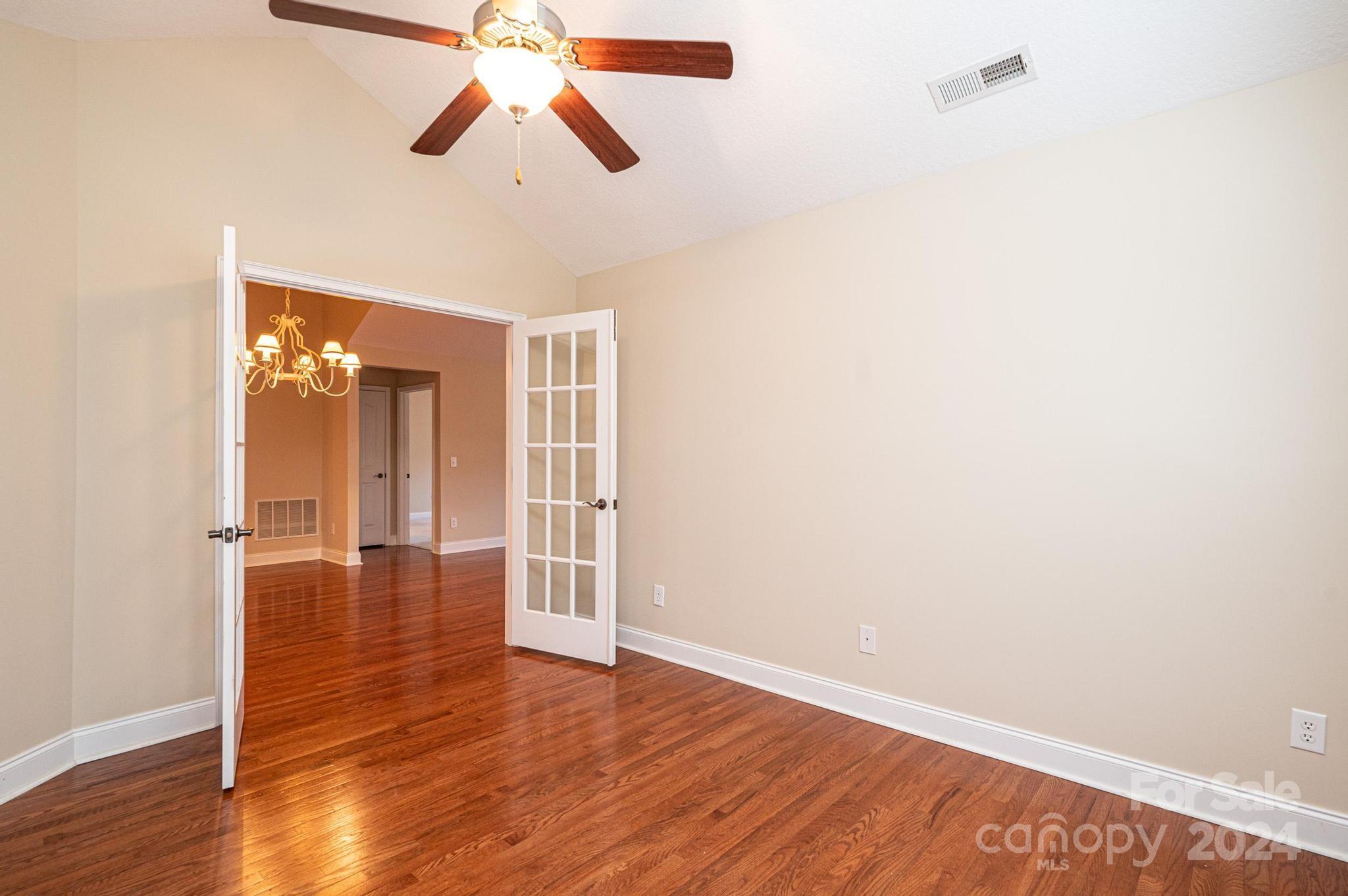 Wynnshire Ridge - Residential