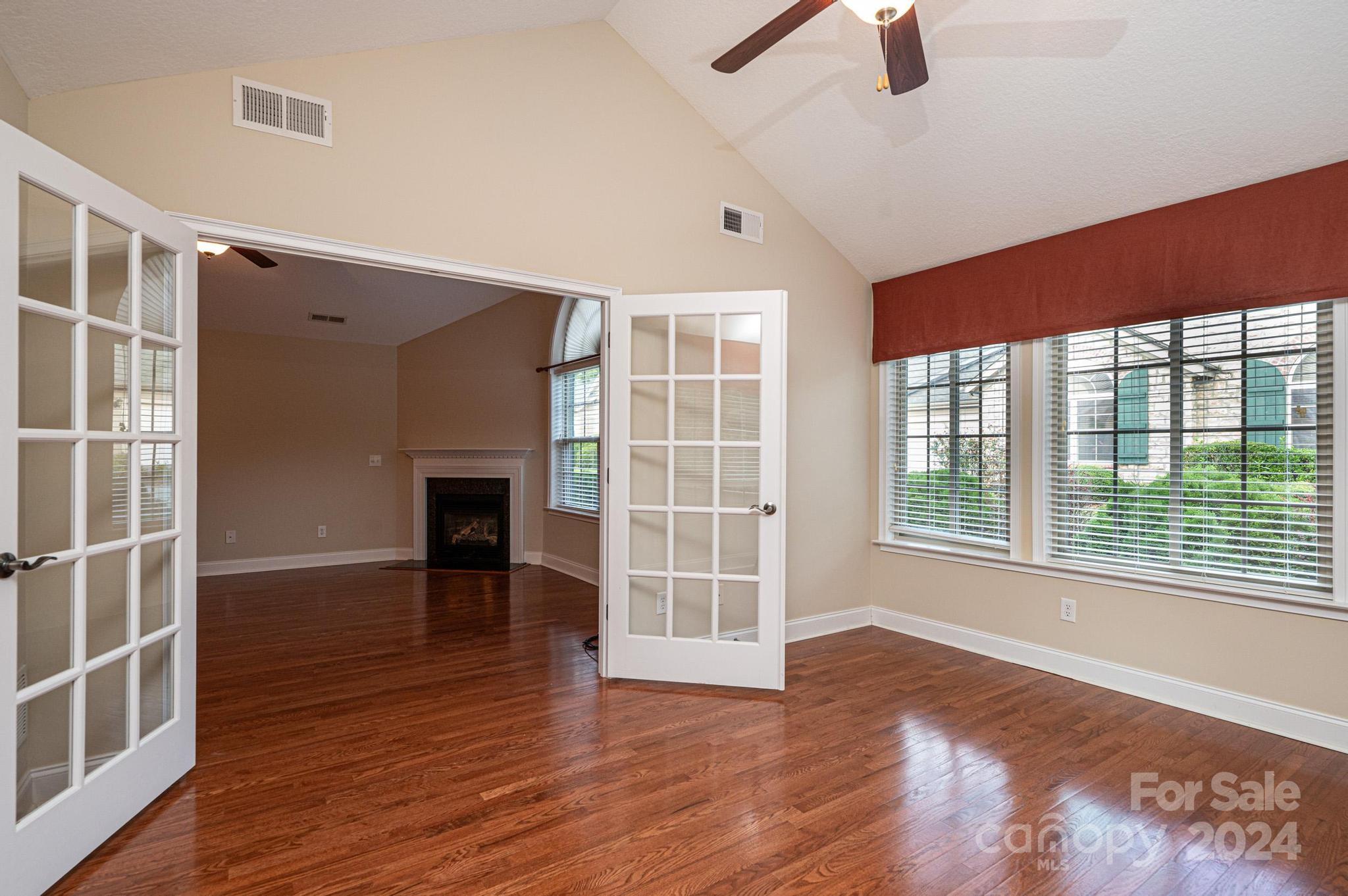 Wynnshire Ridge - Residential