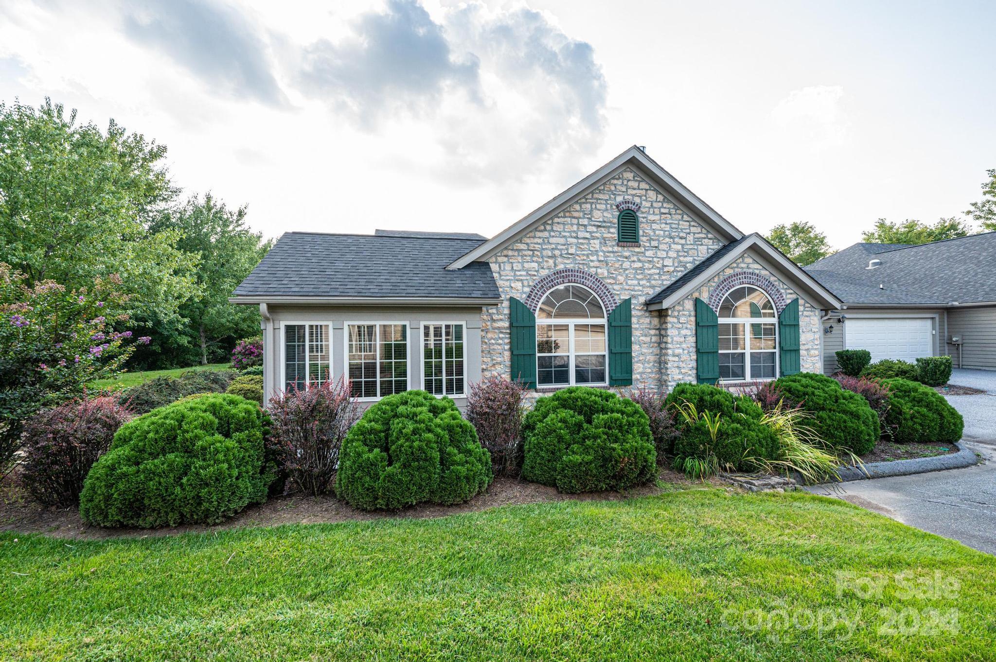 Wynnshire Ridge - Residential