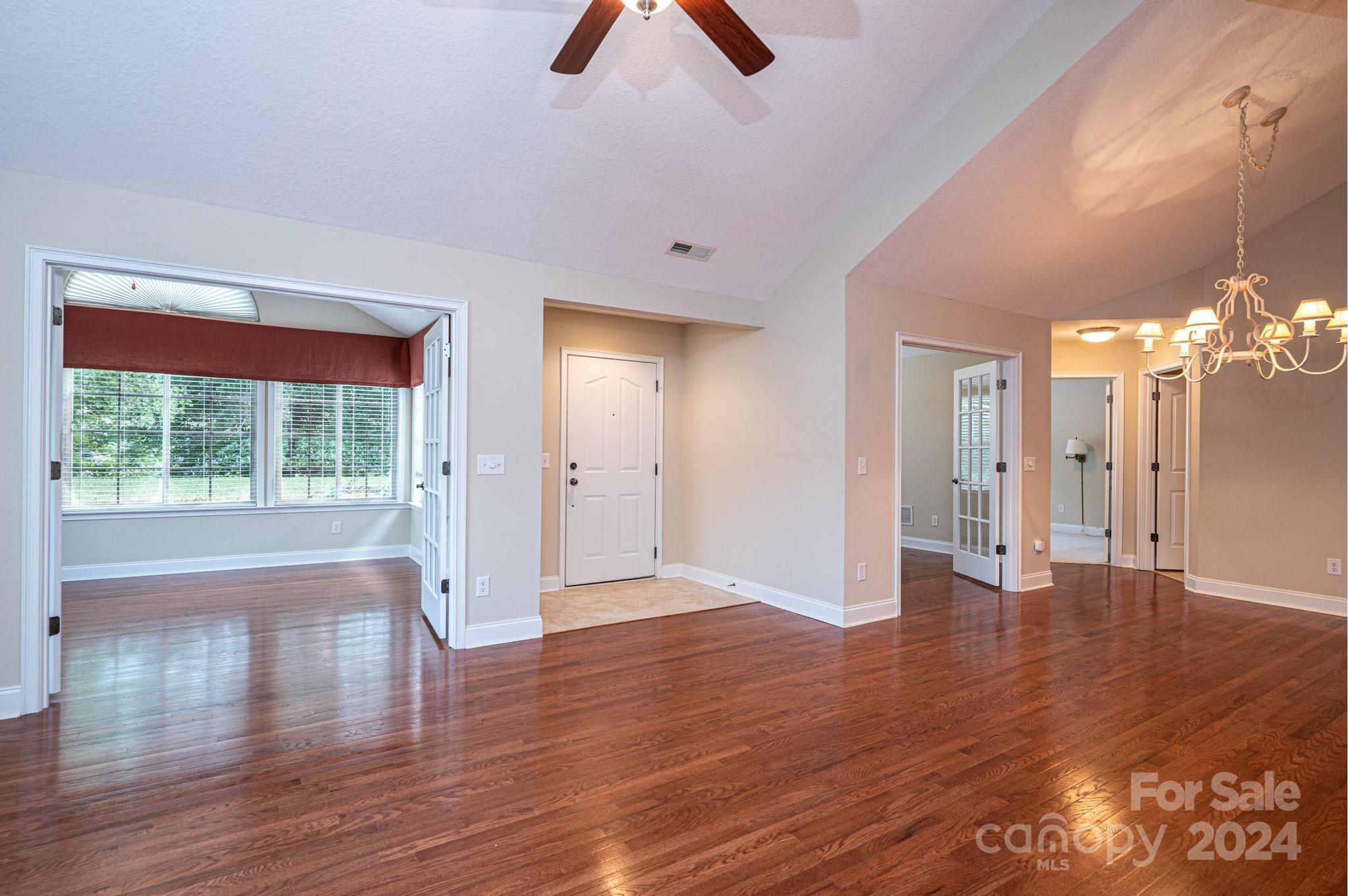 Wynnshire Ridge - Residential